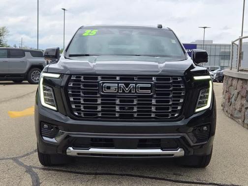 Onyx Black 2025 GMC Yukon XL Denali Ultimate