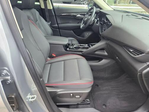 2023 Buick Envision Essence AWD