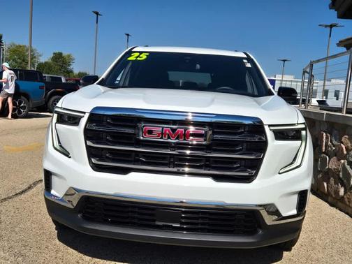 2025 GMC Acadia AWD Elevation