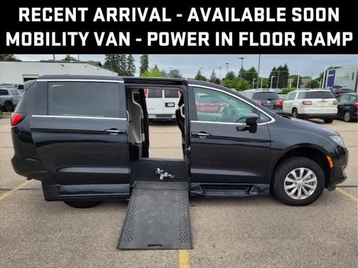 2018 Chrysler Pacifica Touring Plus