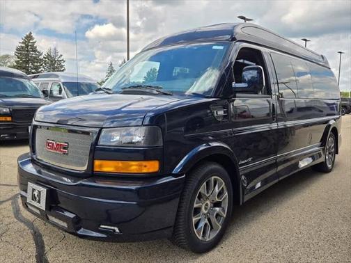 2025 GMC Savana 2500 Work Van
