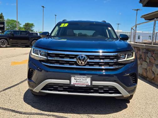 Blue 2023 Volkswagen Atlas 3.6L SE w/Technology