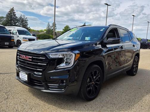 2022 GMC Terrain SLT