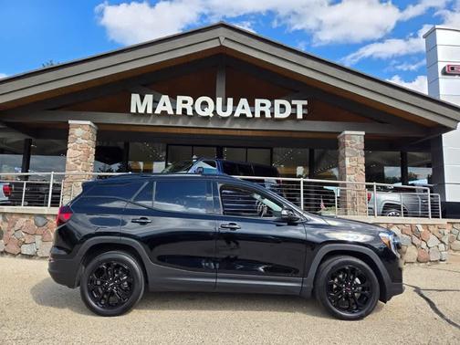 2022 GMC Terrain SLT