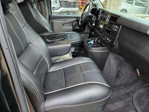 2017 Chevrolet Express 2500 Work Van