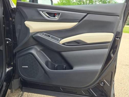 2022 Subaru Ascent Limited 8-Passenger