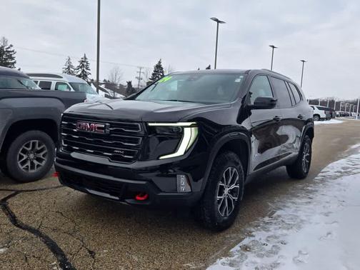 2024 GMC Acadia AWD AT4