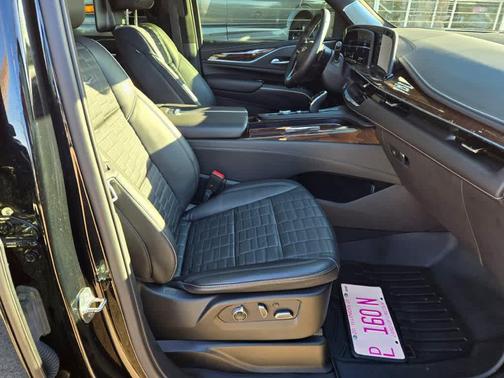 2022 Cadillac Escalade Sport Platinum