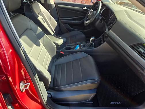 2023 Volkswagen Jetta 1.5T SE