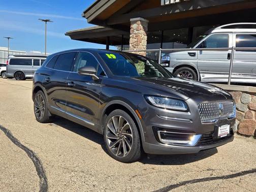 2019 Lincoln Nautilus Reserve