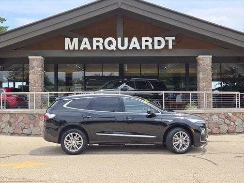 2022 Buick Enclave AWD Essence