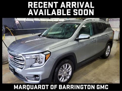 Sterling Metallic 2024 GMC Terrain SLT