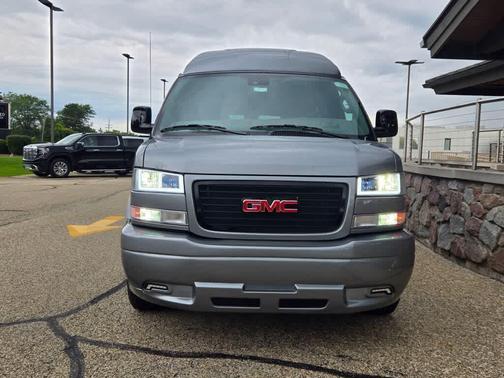 Onyx Black 2026 GMC Savana 2500 Work Van