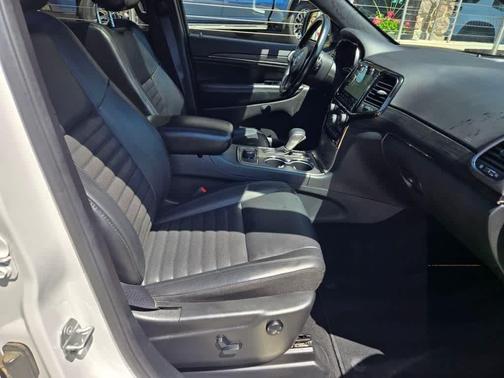 Bright White Clear-Coat 2020 Jeep Grand Cherokee Limited X