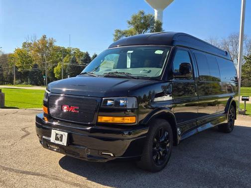 Onyx Black 2026 GMC Savana 2500 Work Van