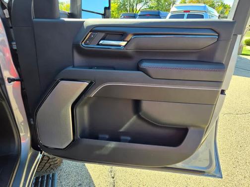 2025 GMC Sierra 2500 AT4
