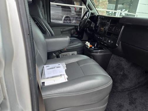 2018 GMC Savana 2500 Work Van