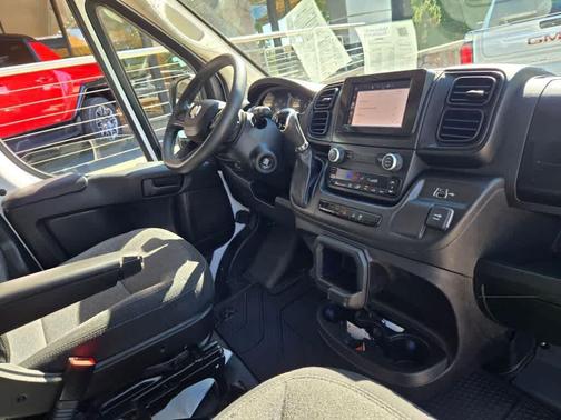White 2023 RAM ProMaster 2500 High Roof