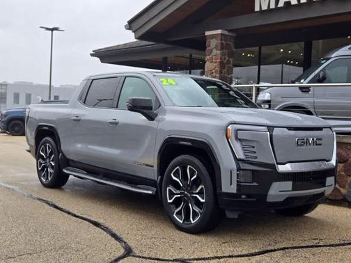 2024 GMC Sierra EV Denali Edition 1