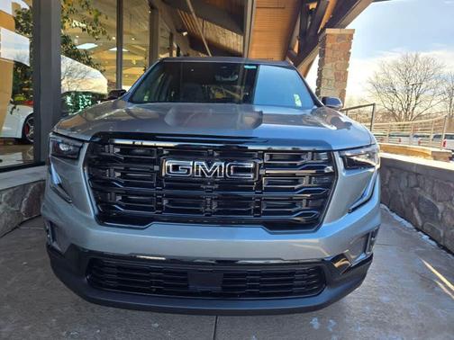 2026 GMC Acadia Elevation AWD