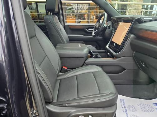 Titanium Rush Metallic 2025 GMC Yukon XL Denali