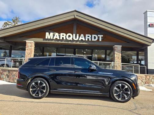 2025 Cadillac Escalade IQ Sport 2