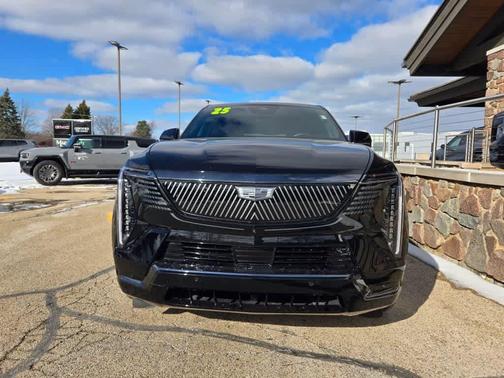 2025 Cadillac Escalade IQ Sport 2