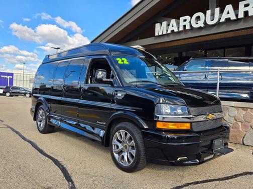 2022 Chevrolet Express 2500 RWD 2500 Regular Wheelbase WT