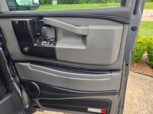 Summit White 2026 GMC Savana 2500 Work Van