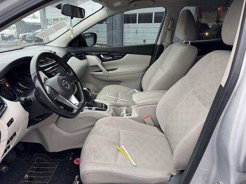 2018 Nissan Rogue Sport SV