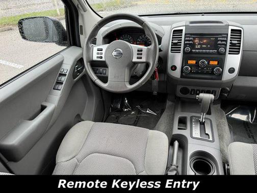 2014 Nissan Frontier SV