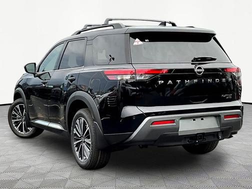 Super Black 2026 Nissan Pathfinder Platinum