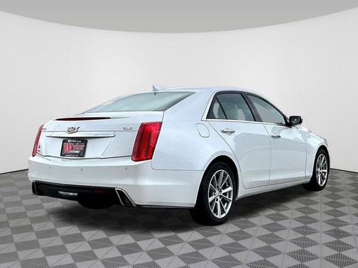 Crystal White Tricoat 2019 Cadillac CTS 3.6L Luxury