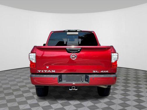 Cayenne Red Metallic 2019 Nissan Titan SL
