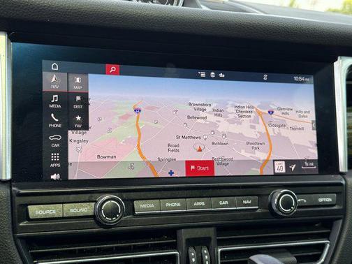2020 Porsche Macan Base