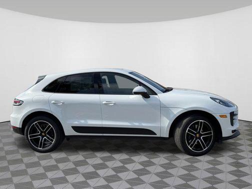 2020 Porsche Macan Base