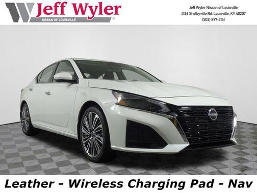 2025 Nissan Altima SL FWD