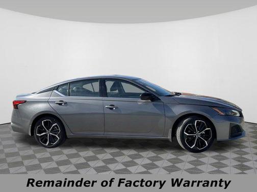 2025 Nissan Altima SR FWD