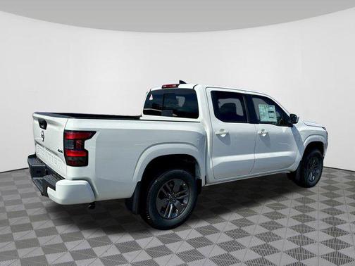 Glacier White 2026 Nissan Frontier SV