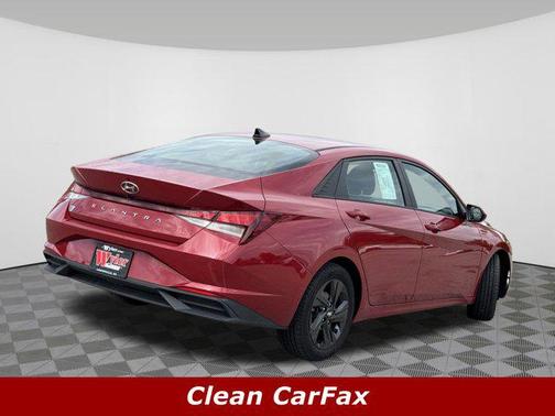 2021 Hyundai ELANTRA SEL