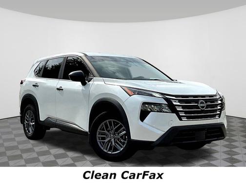 Everest White Pearl 2024 Nissan Rogue S