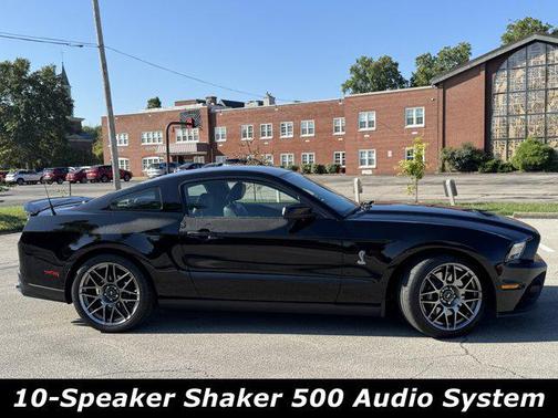 2012 Ford Shelby GT500 Base
