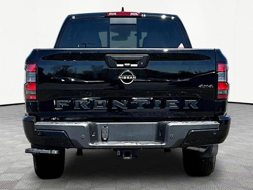 Super Black 2026 Nissan Frontier SV
