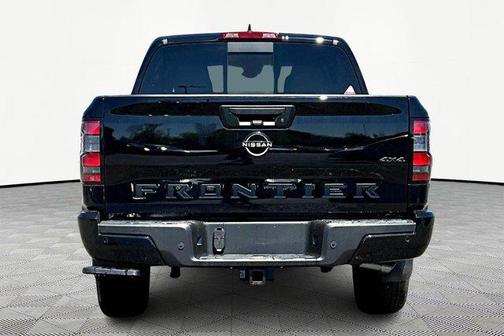 Super Black 2026 Nissan Frontier SV