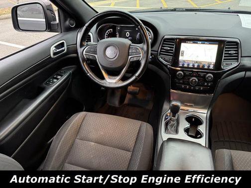 2020 Jeep Grand Cherokee Laredo