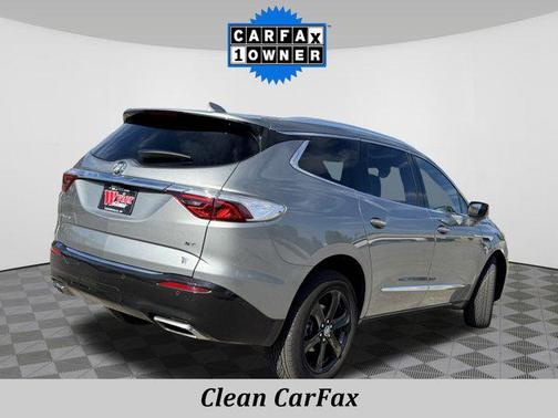 2024 Buick Enclave Essence FWD