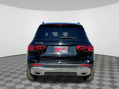 Cosmos Black Metallic 2025 Mercedes-Benz GLB 250 Base