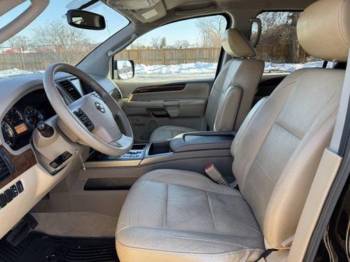 2011 Nissan Armada SL