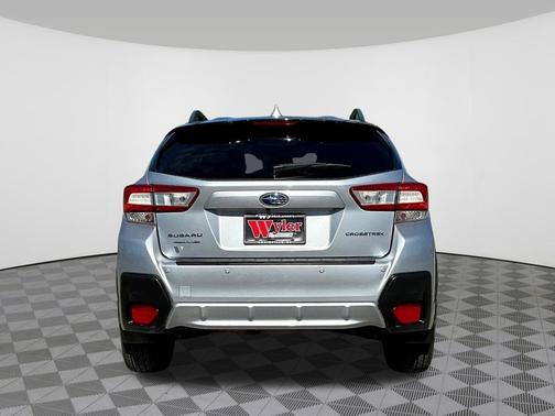 Ice Silver Metallic 2018 Subaru Crosstrek 2.0i Limited