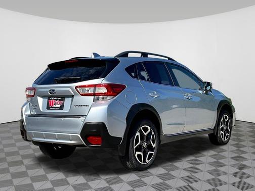 Ice Silver Metallic 2018 Subaru Crosstrek 2.0i Limited